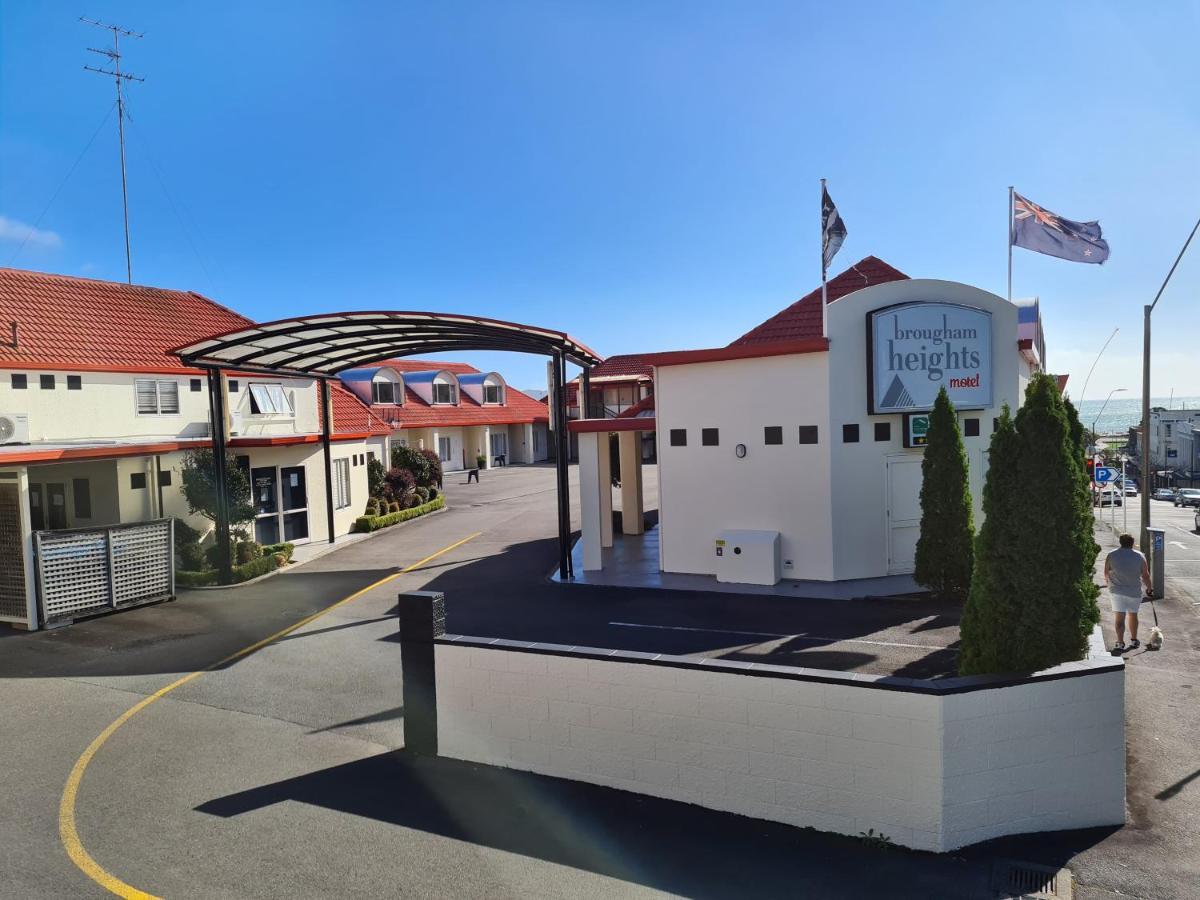 Brougham Heights Motel New Plymouth Bagian luar foto